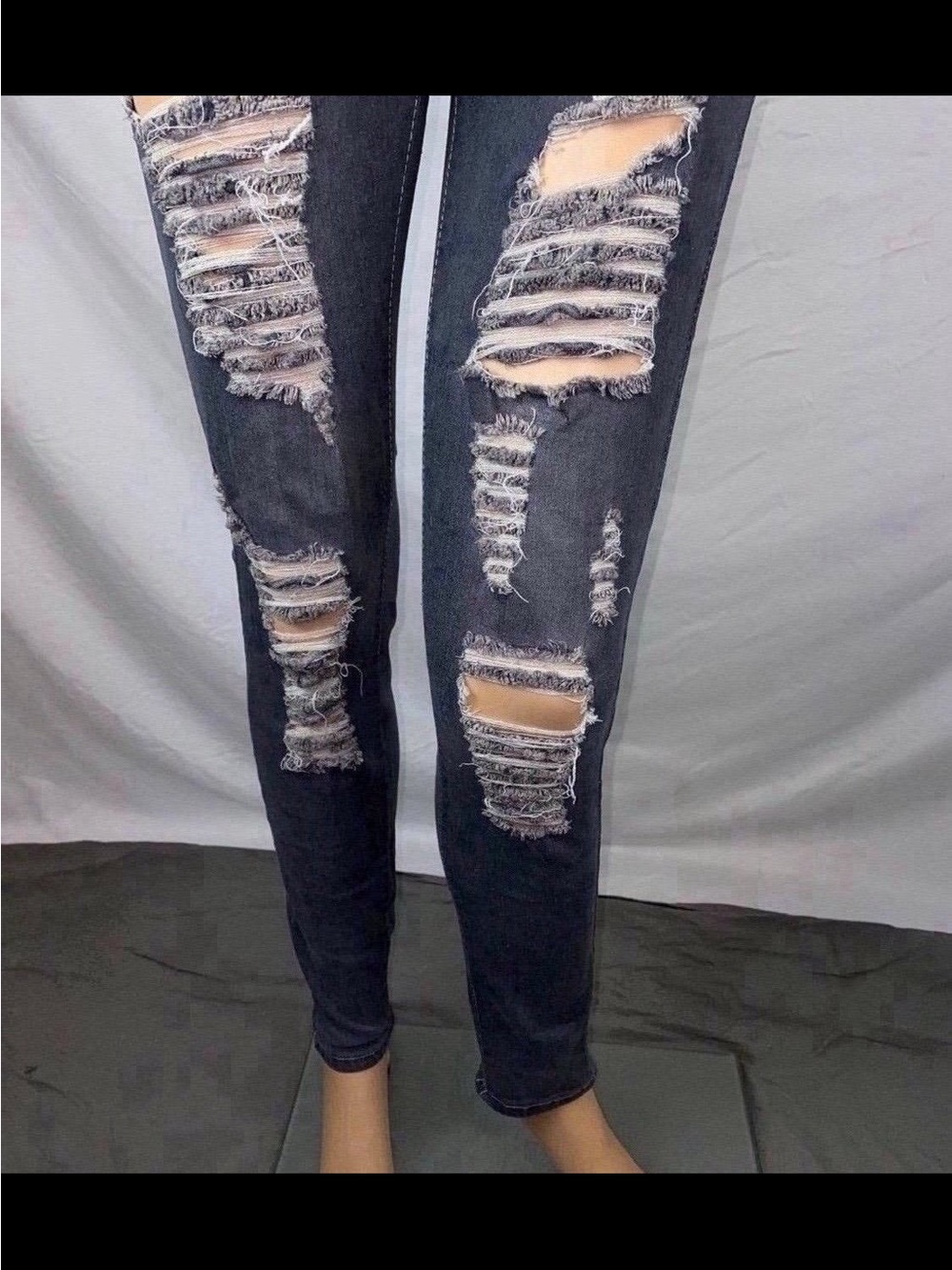 Jeans - Picture 5 of 12